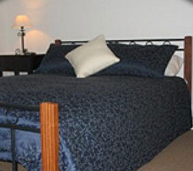 Ibis Apartments - eTourism Australia 1