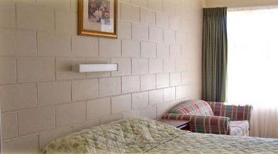 Alpine Country Motel - eTourism Australia 1