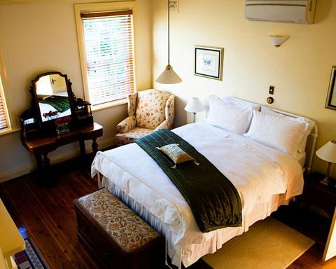 B And B On The Park - eTourism Australia 1