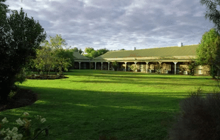 Quality Inn Overlander Homestead - eTourism Australia