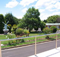 Golden Chain Beachway Motel and Restaurant - eTourism Australia