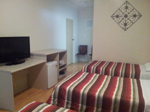 Acacia Ridge Motor Inn - eTourism Australia 1