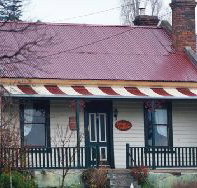 Cottage On Cimitiere - eTourism Australia