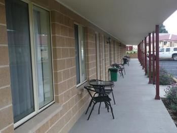 Black Gold Motel - eTourism Australia 5