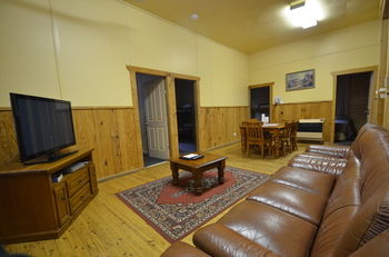 Black Gold Motel - eTourism Australia 31