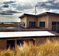 King Island Breaks - Porky's Beach House - eTourism Australia