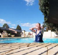 Zig Zag Motel - eTourism Australia