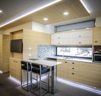 Room Motels Gatton - eTourism Australia