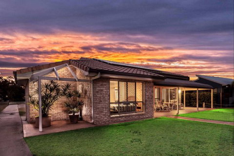 Woodgate Beach Tourist Park - eTourism Australia 7