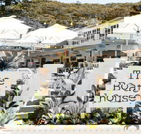 The Boathouse Hotel Patonga - eTourism Australia