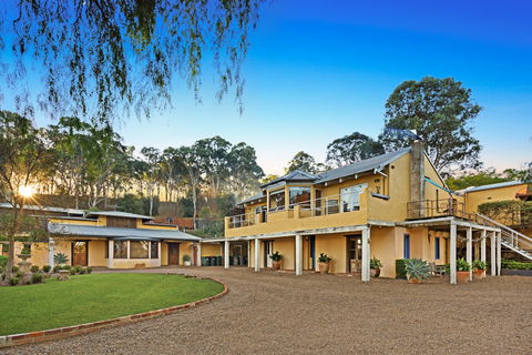 I Villini Estate - eTourism Australia 0