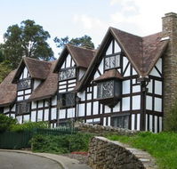 William Shakespeare's Bed  Breakfast - eTourism Australia