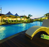 Oaks Pacific Blue Resort - eTourism Australia