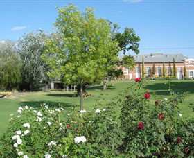 Ian Geddes Bushwalk - eTourism Australia 0