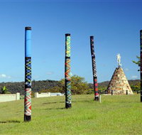 Maclean Tartan Power Poles - eTourism Australia