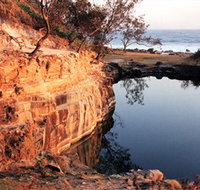 Angourie Blue Pool - eTourism Australia