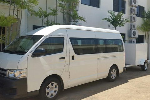 Safe Private Transfer From Cairns To Port Douglas For Up To 13 People - eTourism Australia 2