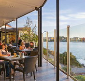 Lakes Resort Hotel - eTourism Australia