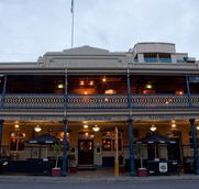 PJ O'Brien's Irish Pub - eTourism Australia
