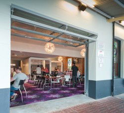 Arab Steed Hotel - eTourism Australia 3