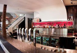 Griffins Head Hotel - eTourism Australia 1