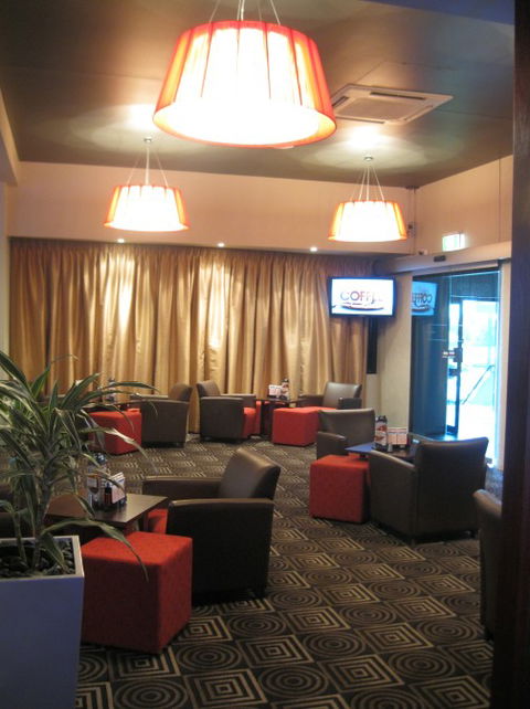 Cleveland Tavern - eTourism Australia 7