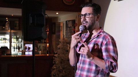 Based Comedy At The Dog And Parrot Tavern - eTourism Australia 0