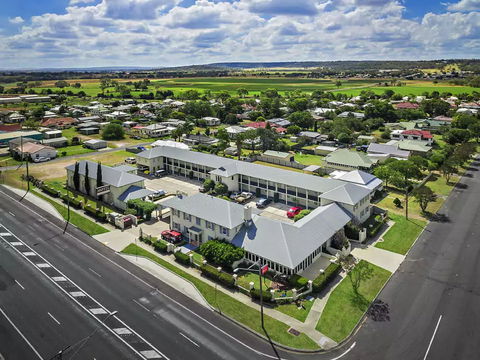 Coachman's Inn Warwick - eTourism Australia 0