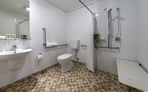 Coachman's Inn Warwick - eTourism Australia 4