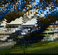 Lake House Daylesford - eTourism Australia