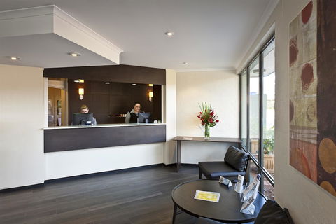 Ibis Styles Canberra Tall Trees - eTourism Australia 1