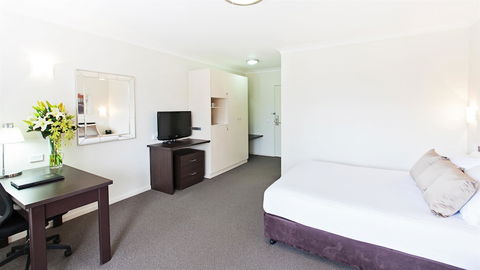 Ibis Styles Canberra Tall Trees - eTourism Australia 6