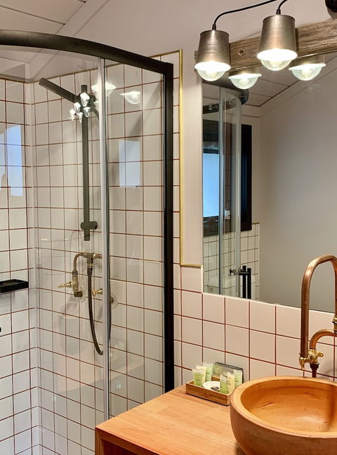 Emerald Star Cottages - eTourism Australia 1