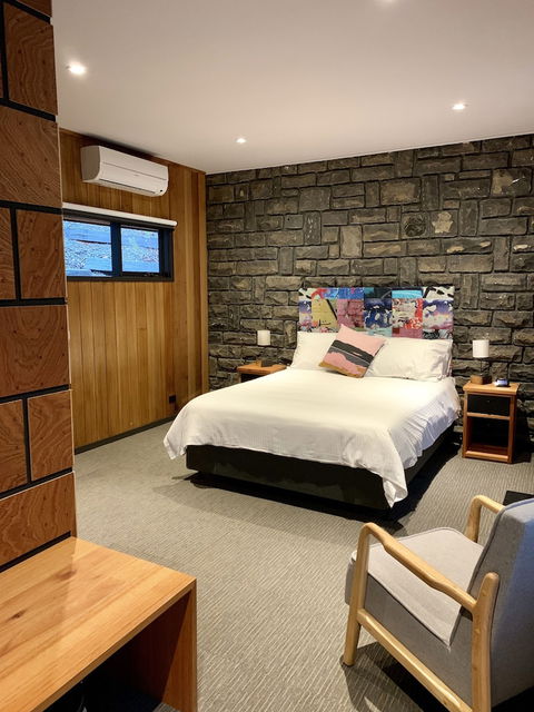 Emerald Star Cottages - eTourism Australia 4