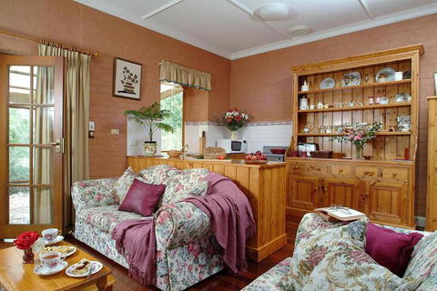 Amandas Cottage 1899 - eTourism Australia 3