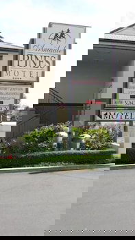 Armidale Pines Motel - eTourism Australia 1
