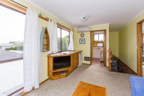 HOLIDAY On NAUTILUS INVERLOCH - eTourism Australia 4