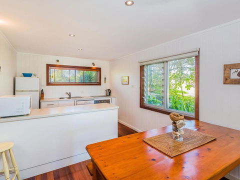 Pacifica 2 Opposite The Beach At Brooms Head - eTourism Australia 6