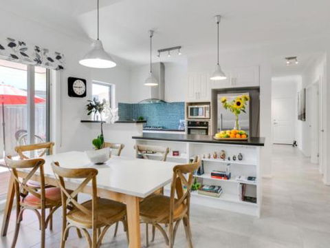 Venice On The Beach - eTourism Australia 4