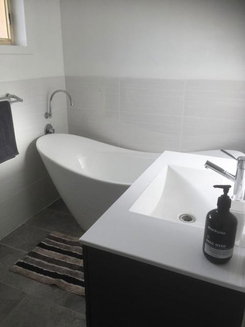 At HOME On HOLMES - eTourism Australia 4