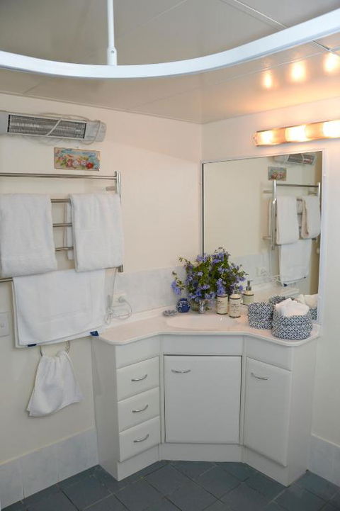 Mossman On The Hill - eTourism Australia 6