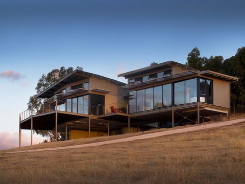 The McLaren Eye Holiday House - eTourism Australia 2