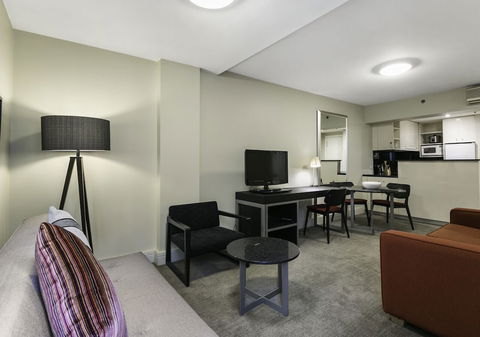 DARLING A Tidy Space In A Great Location - eTourism Australia 4