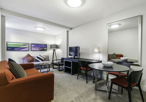 DARLING A Tidy Space In A Great Location - eTourism Australia 3