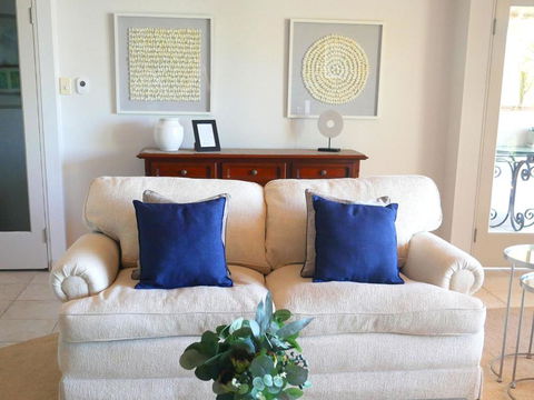 La CimaatNelson Bay - eTourism Australia 2