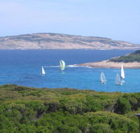 Esperance B  B by the Sea