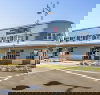 Nightcap at Ocean Beach Hotel