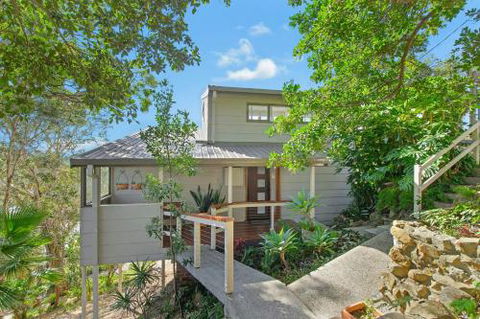 Valparaiso 23 Dulconghi Street - eTourism Australia 1