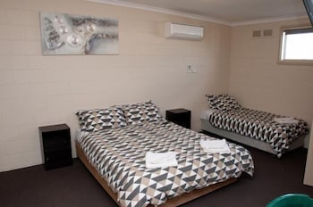 Swiss Motel - eTourism Australia 3