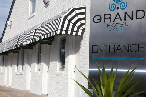 Grand Hotel Wyong - eTourism Australia 0